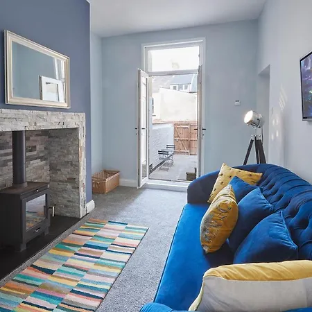 Host & - Riftswood At Ruby